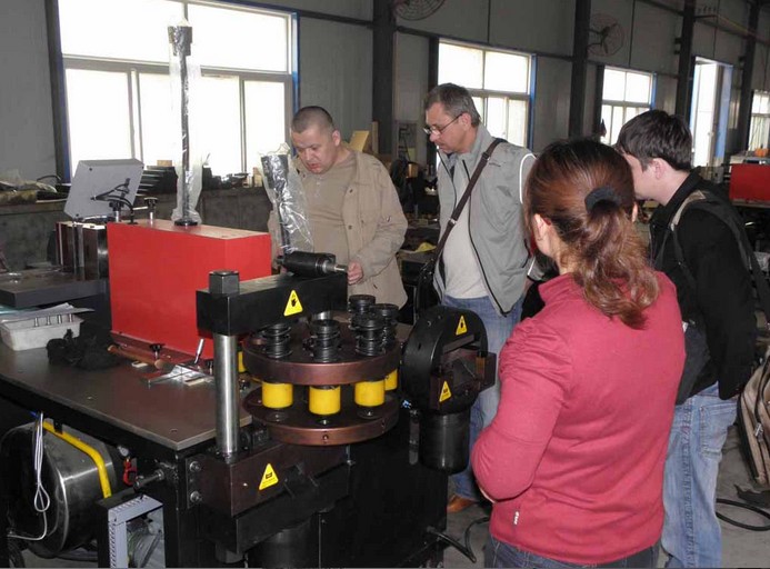 Russian customers came to visit our factory on 5th October